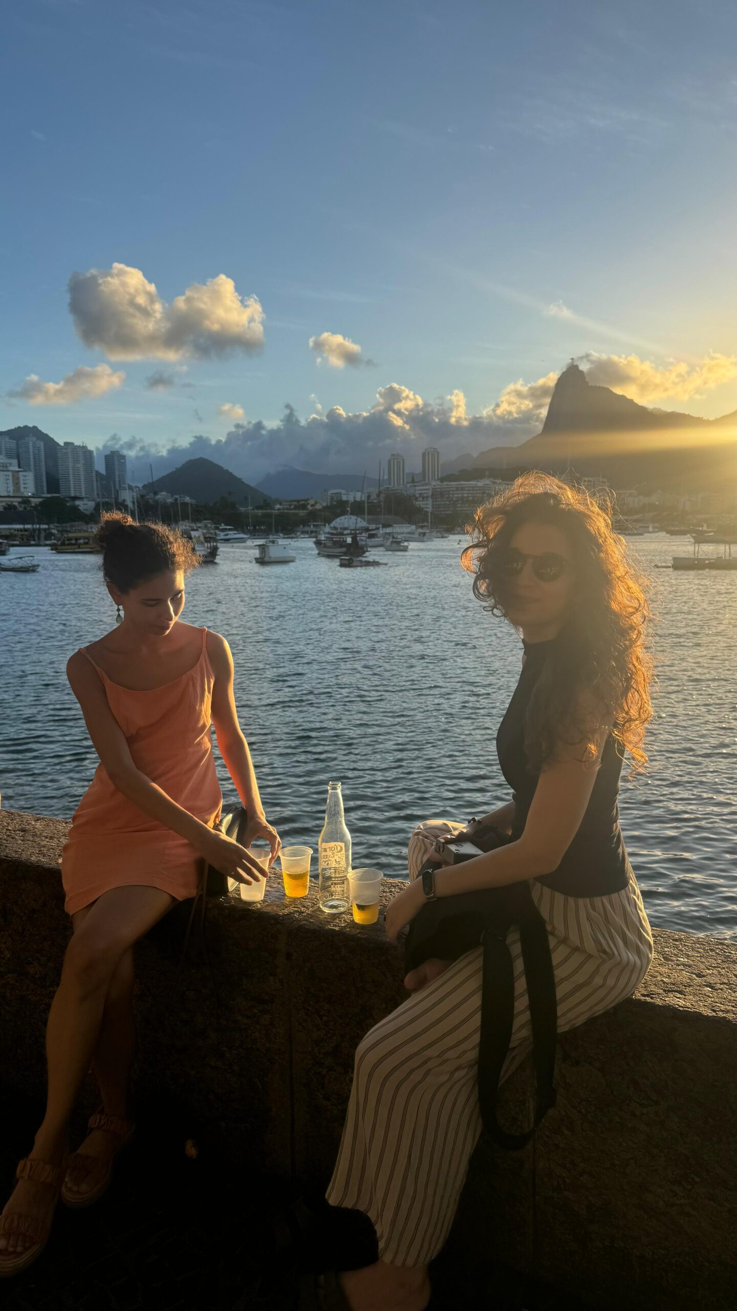 Uma cervejinha ao entardecer